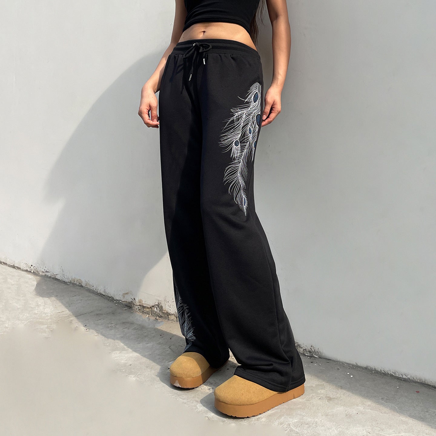Schwarze bequeme vielseitige Freizeithose für Damen