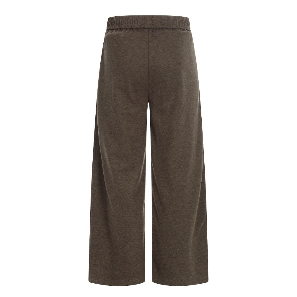 Gerade Röhrenjeans mit weitem Bein